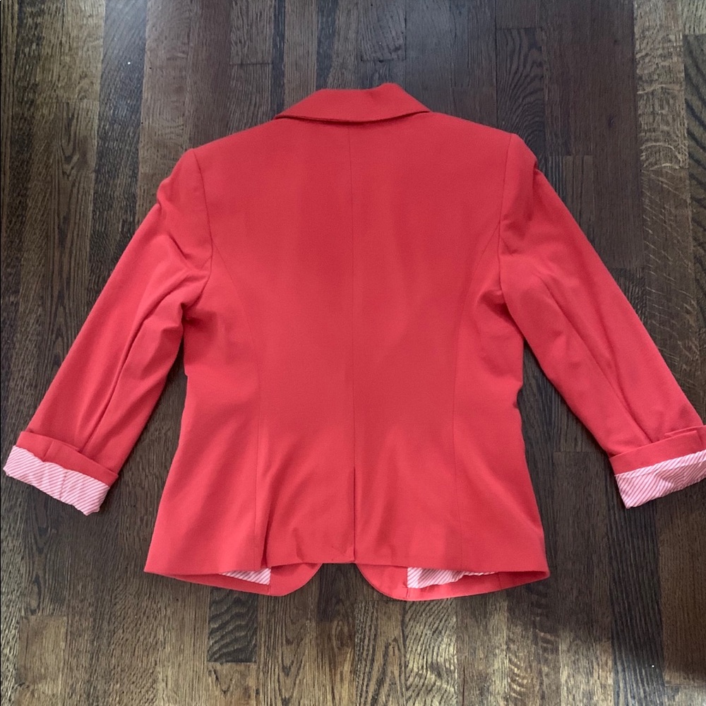 The Limited Jacket (Outback Red) - Picture 2 of 6